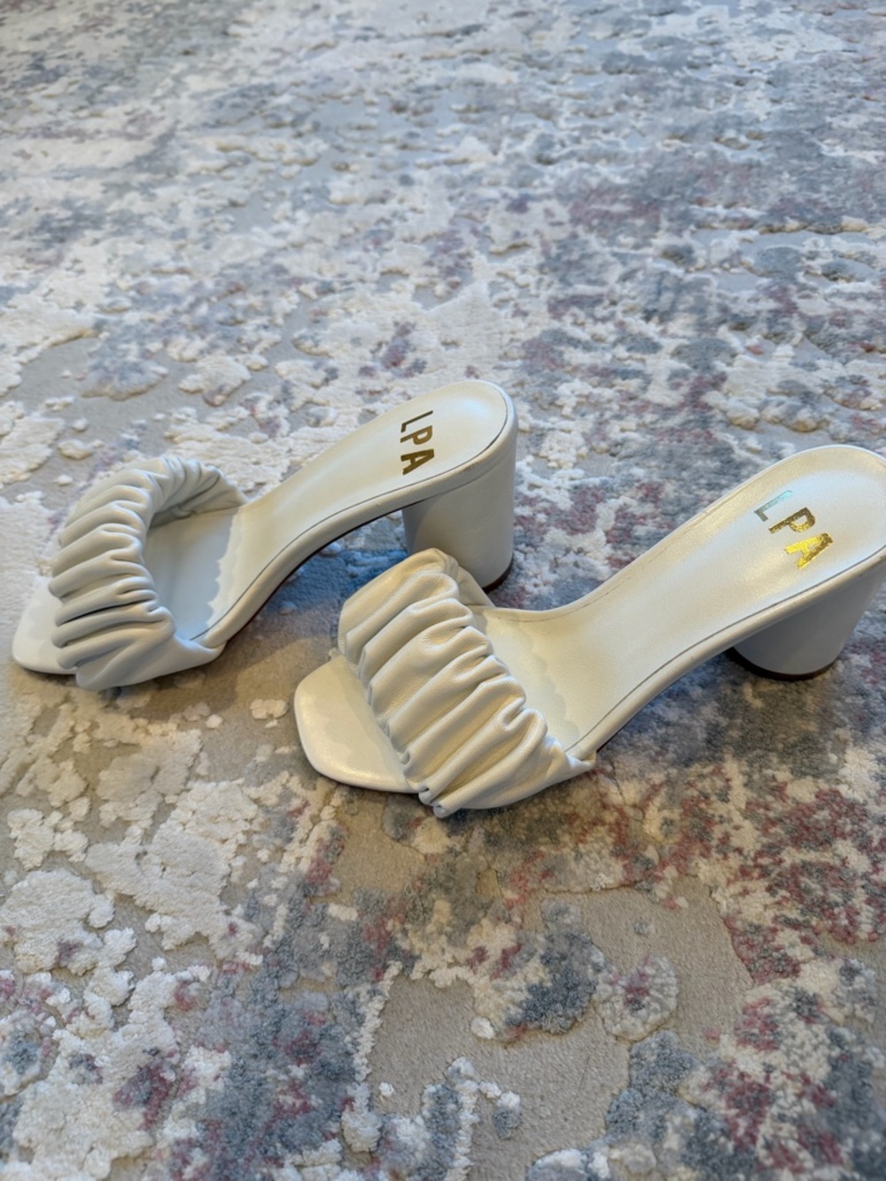 LPA White Ruched Block Heel Slide Sandals - Picture 2 of 4
